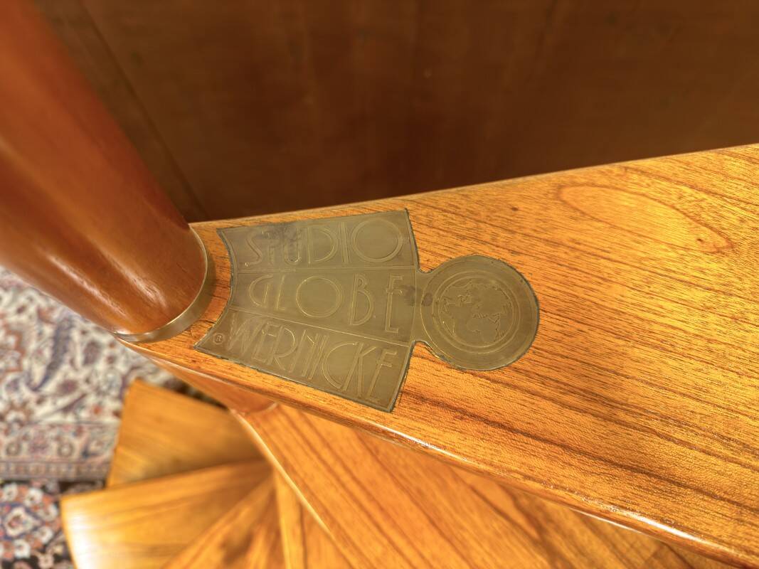 Original Globe Wernicke English Library Staircase Large