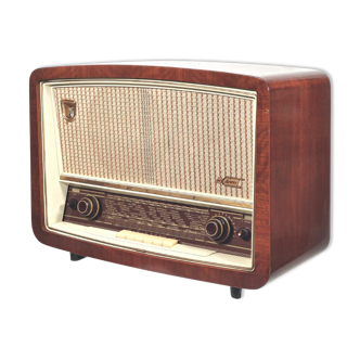 Poste radio vintage Bluetooth : Telefunken Andante 63 de 1962