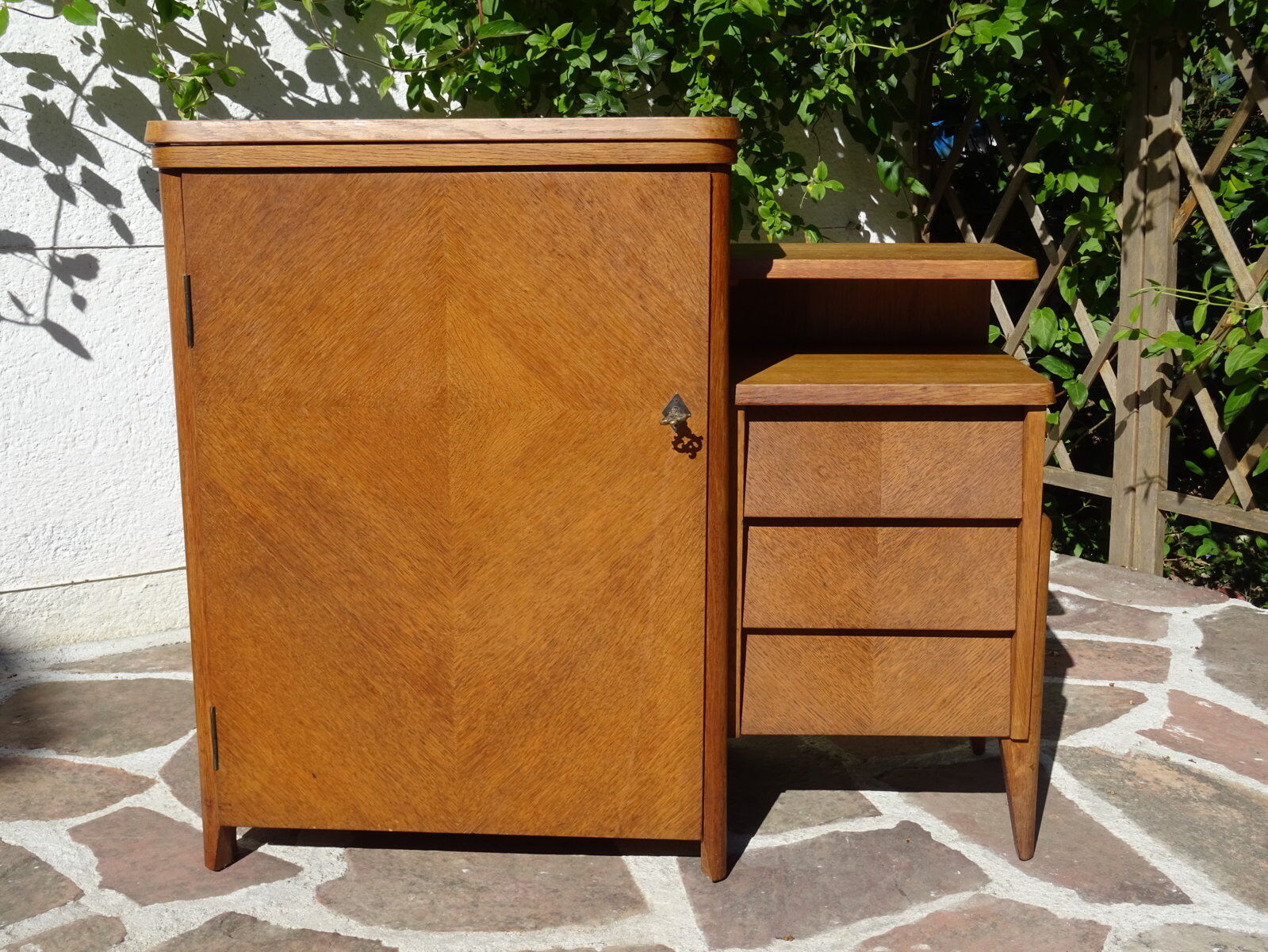 Asymmetrical oak dresser buffet