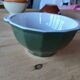 5 old Émile Henry bowls