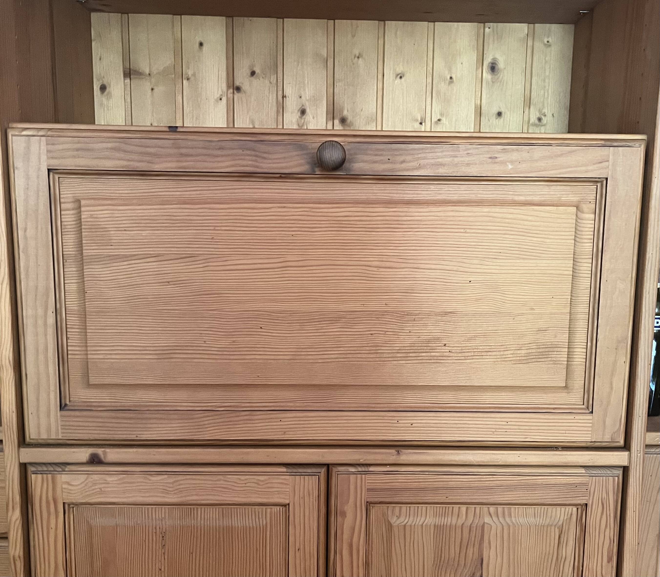 Meuble bar bibliothèque en pin massif