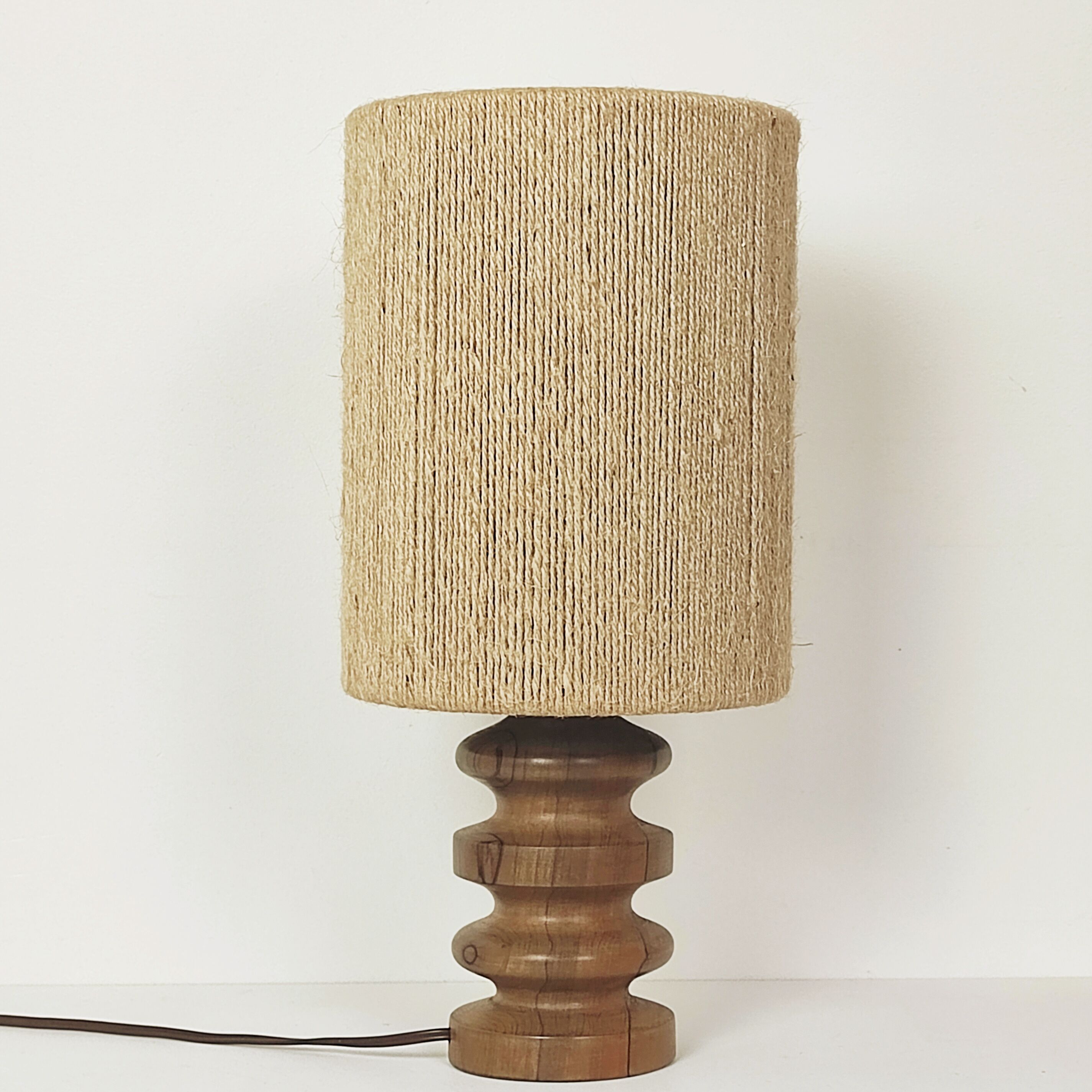 Lampe bois et corde