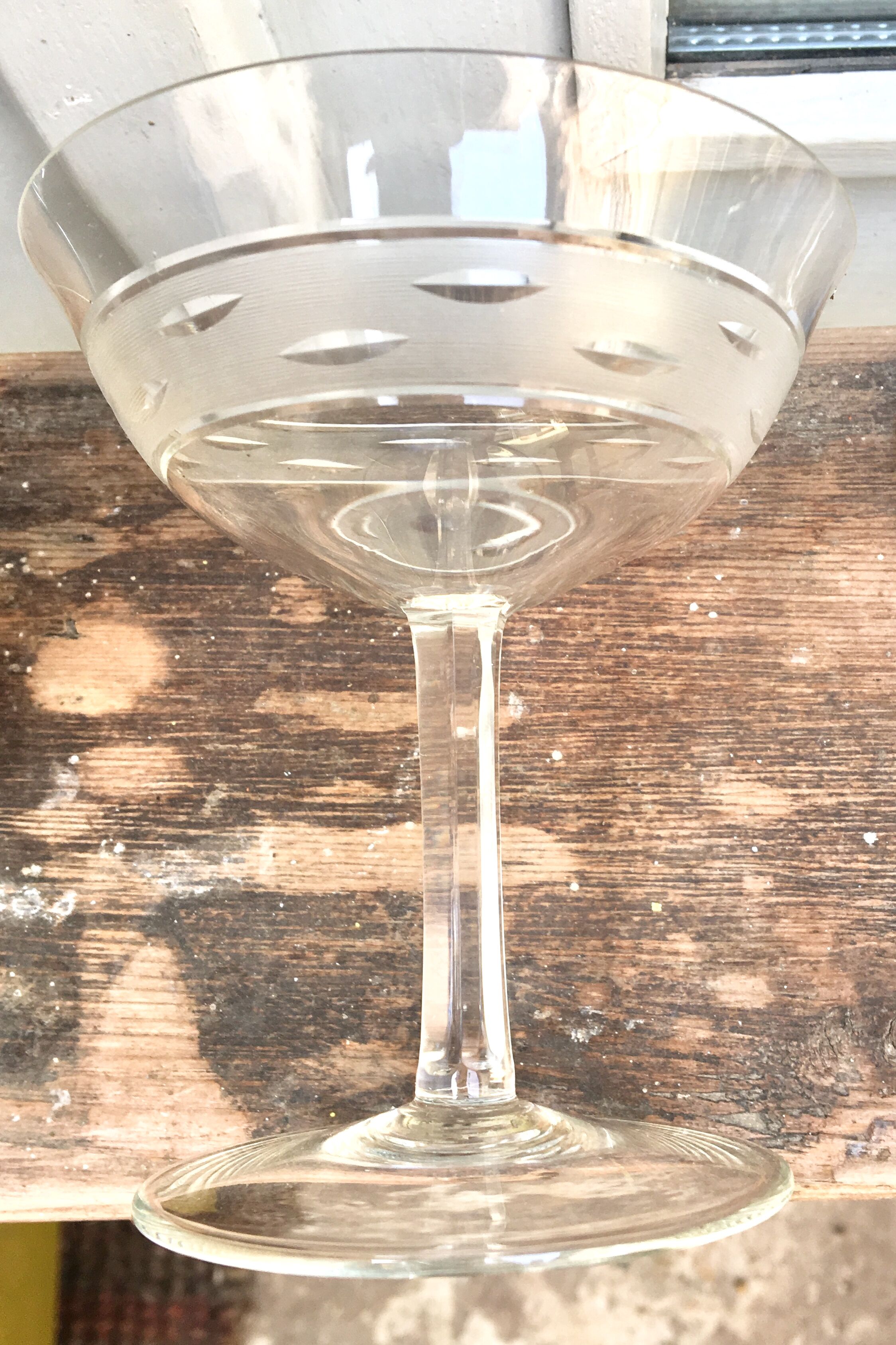 Lot of 4 cups cut & engraved champagne 19th hand Baccarat