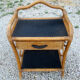 Meuble d'appoint en bambou et rotin