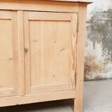Vintage buffet
