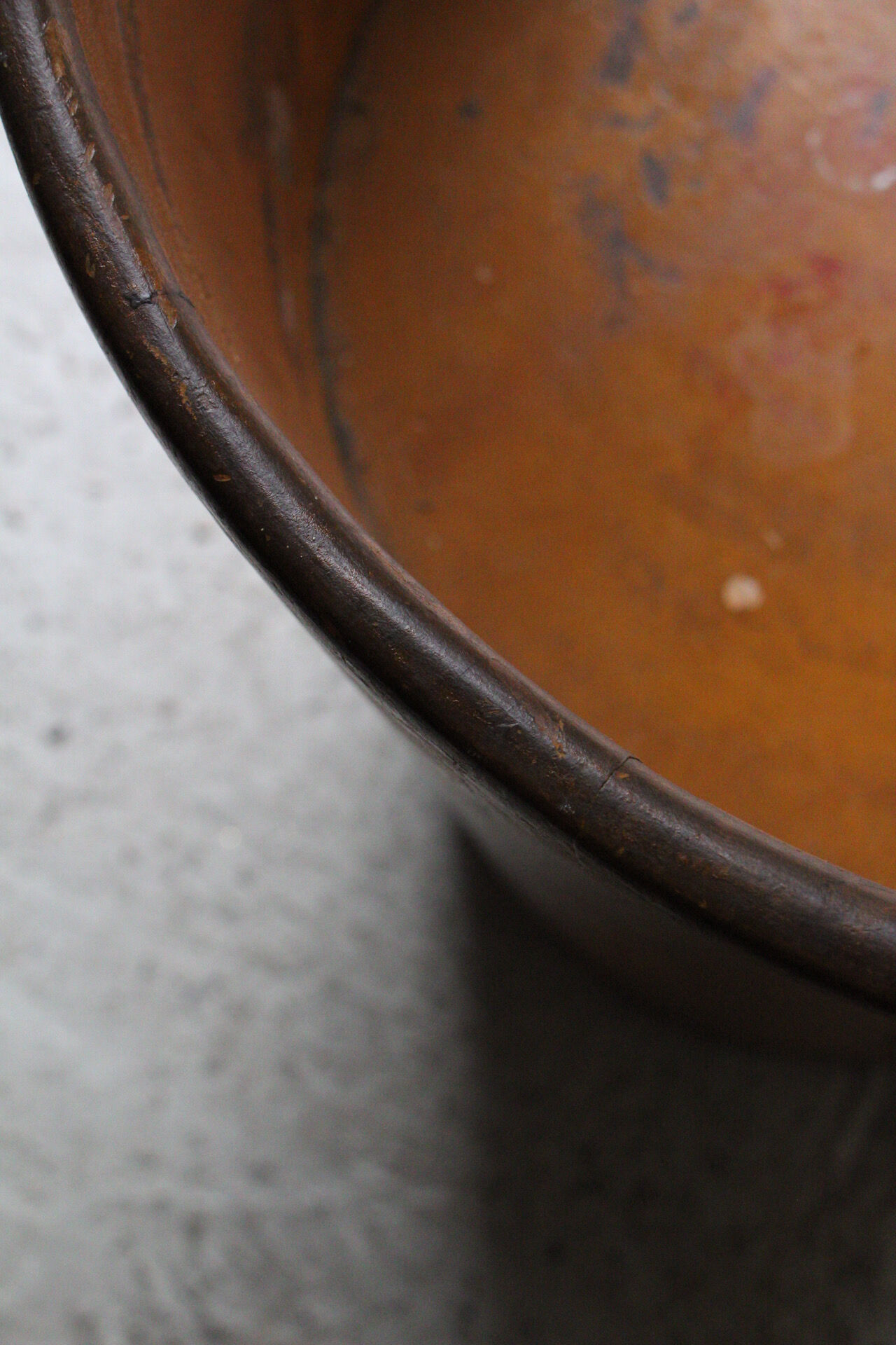 Trunk armchair Kubbstol Suede 1900