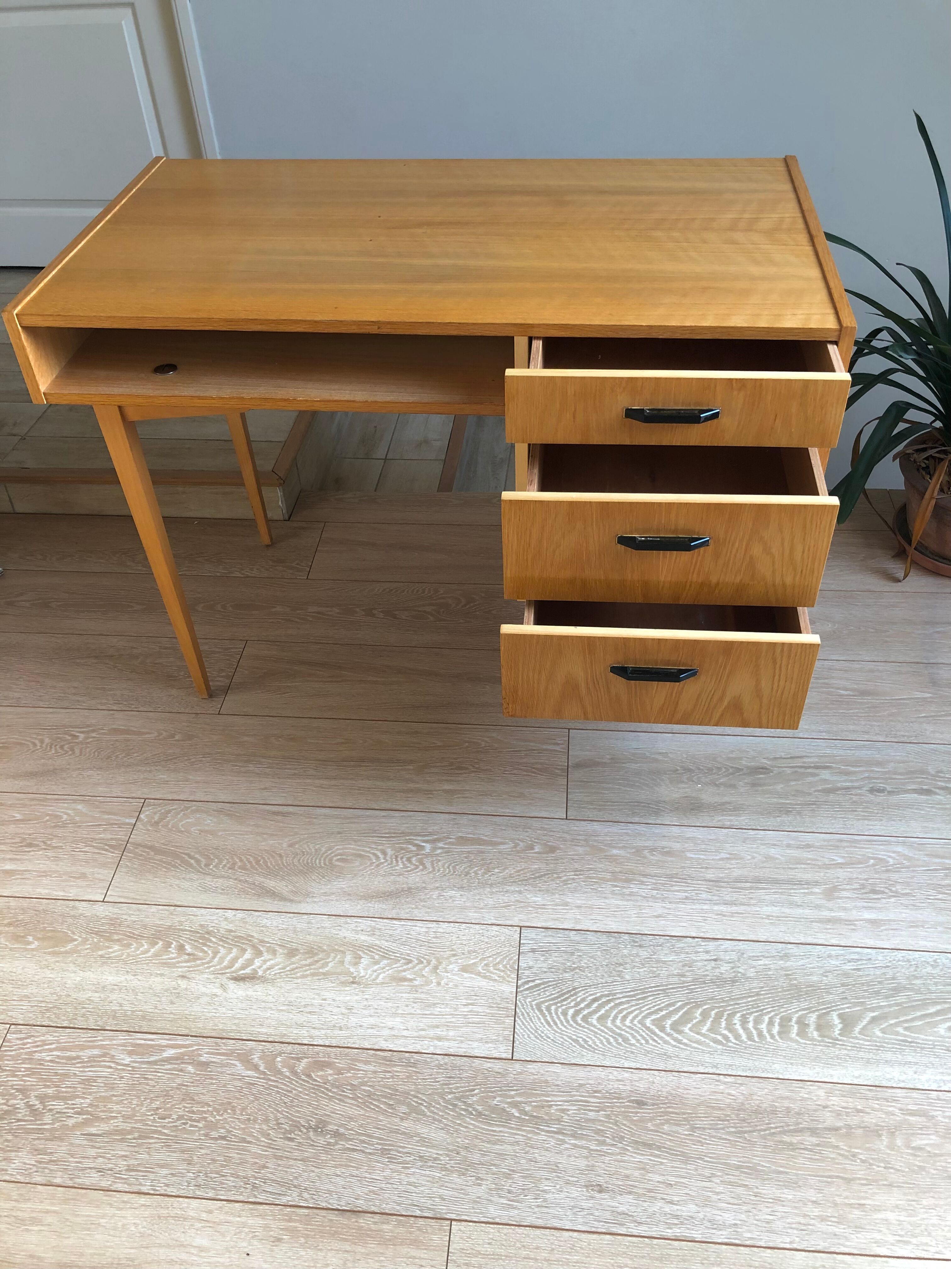 Bureau vintage