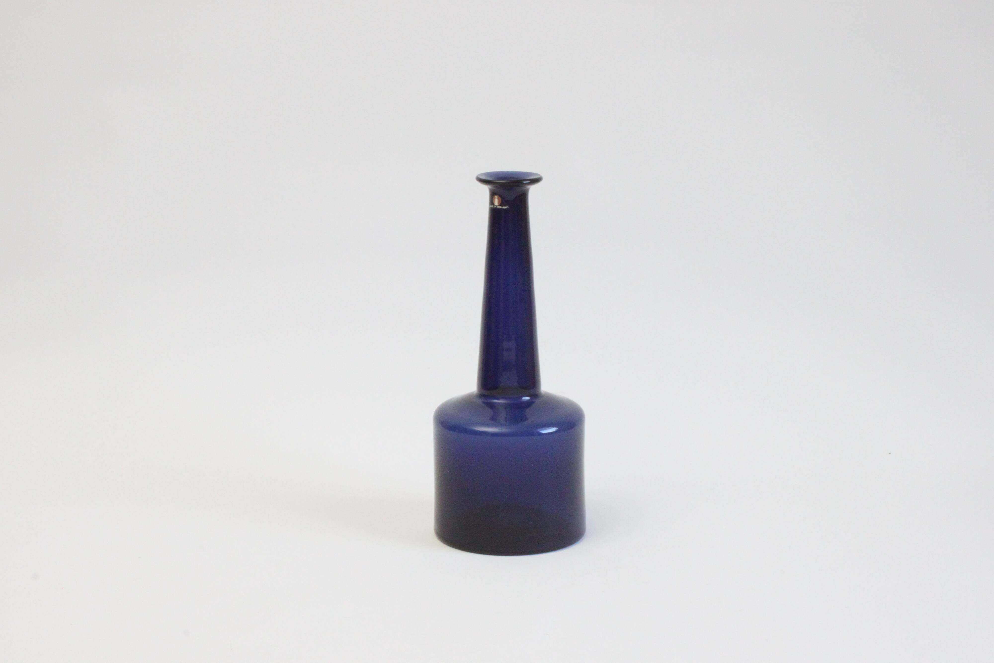 Timo Sarpaneva vase model 2504 for Iitala, Finland 1964