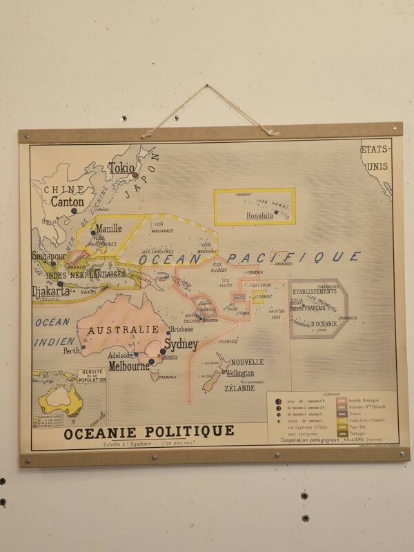 Ancienne carte de géographie carte d'école Océanie politique et physique co