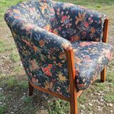 Satin Fabric Basket Chair