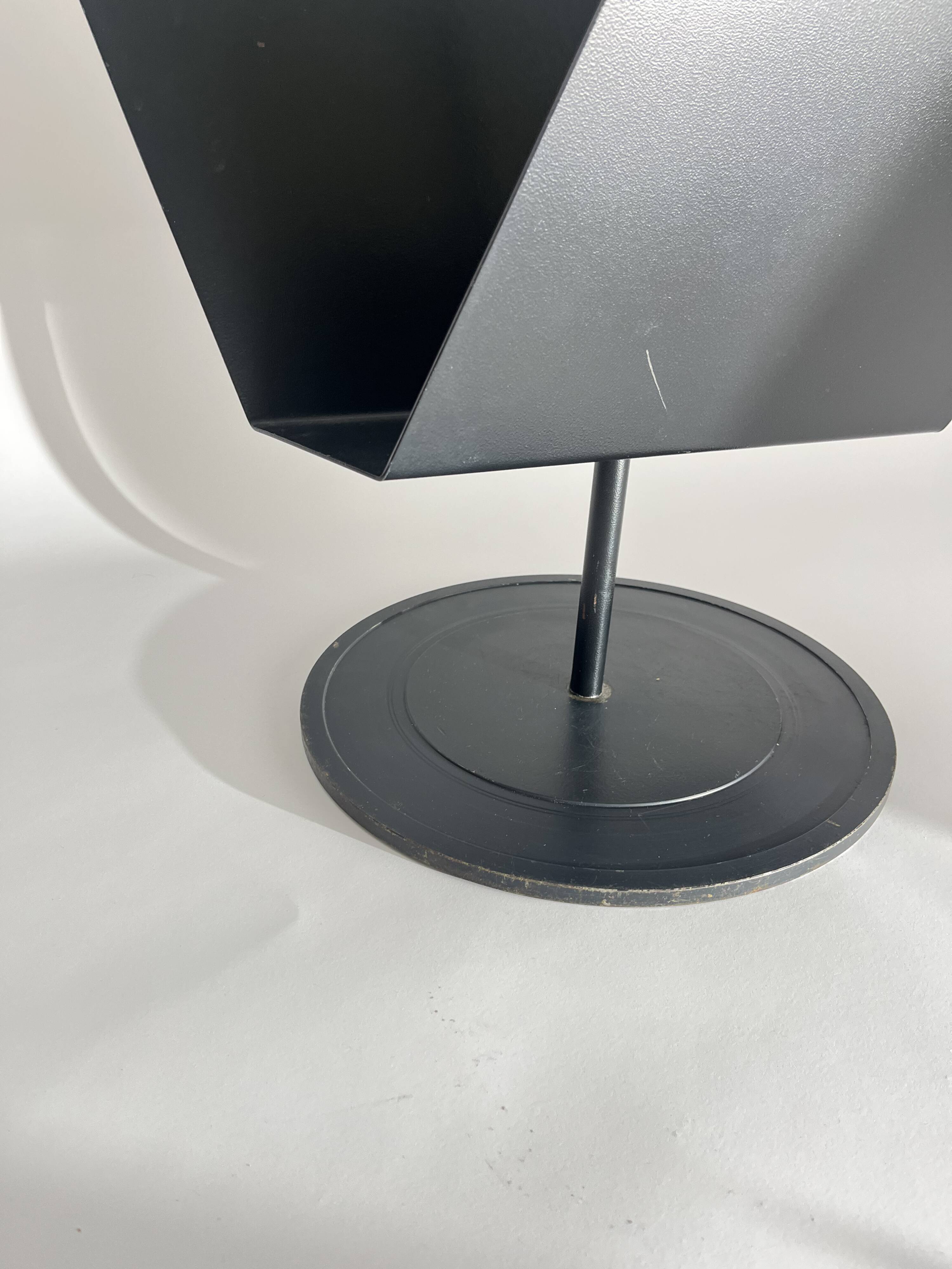 Vintage Postmodernist Black Metal Magazine Rack, Italy, 1980s