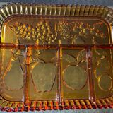 Plateau vintage en verre moulé ambré