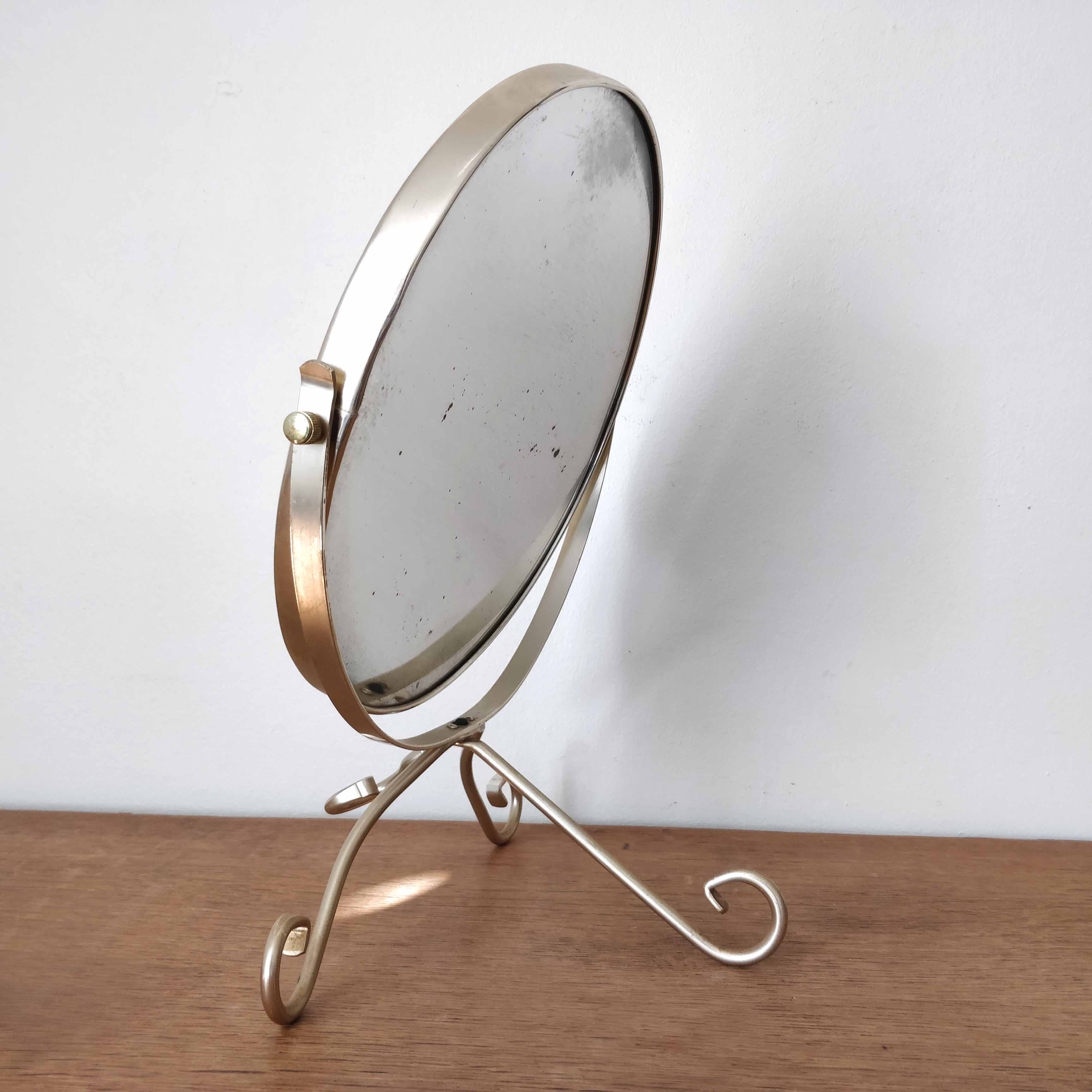 Mirror on double-sided gilded metal - 33x27cm
