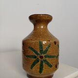 Ceramic vase, mustard