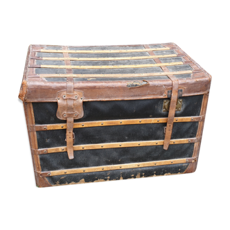 Late 19th century travel trunk
