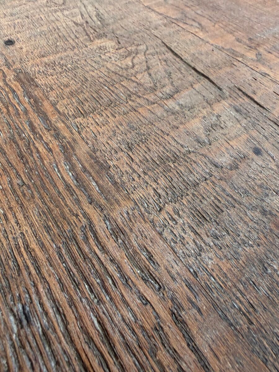 Table de type monastère en chêne