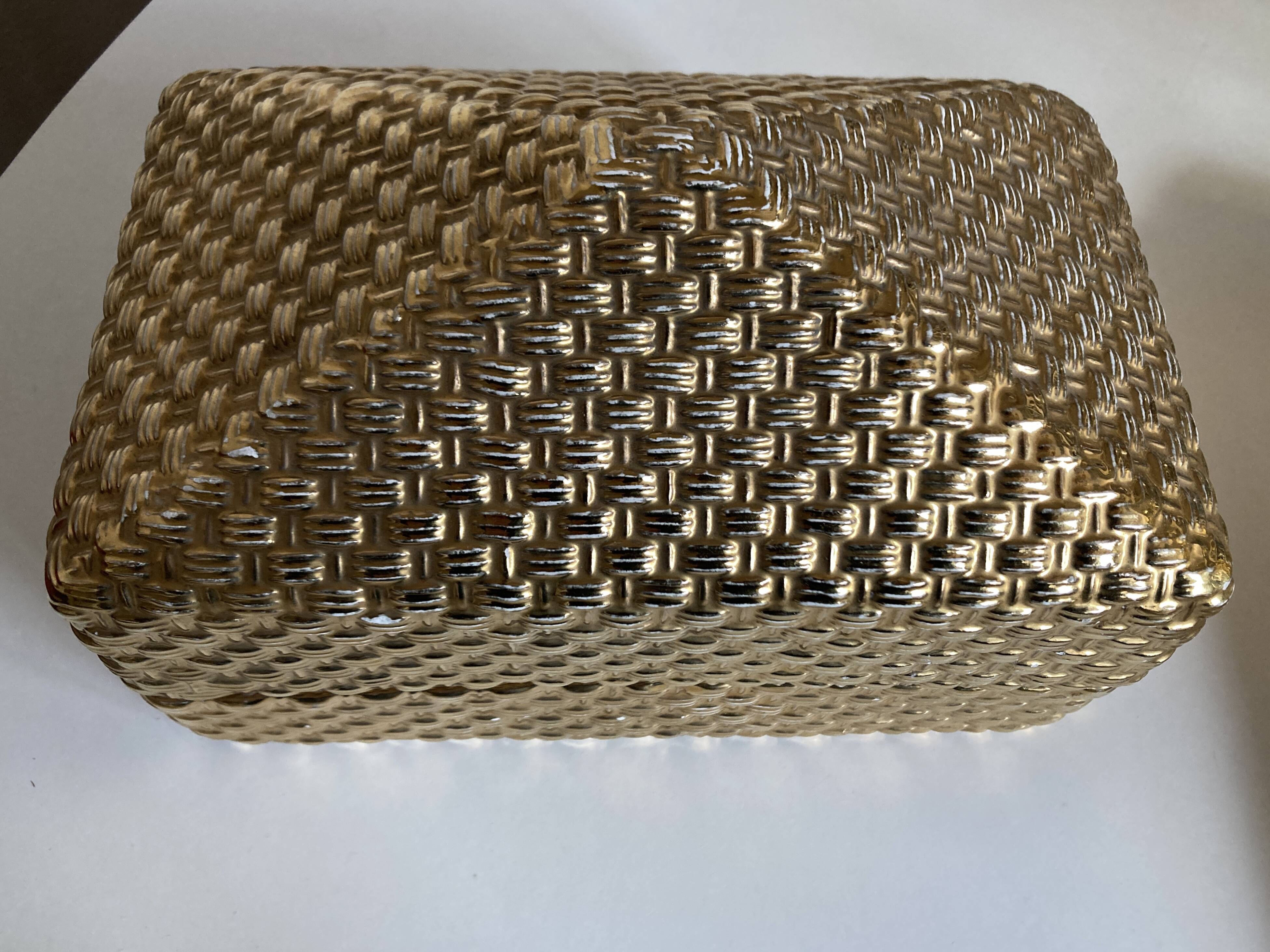 Boite pyramide céramique dorée 1960 travail italien dlg Fornasetti Ponti