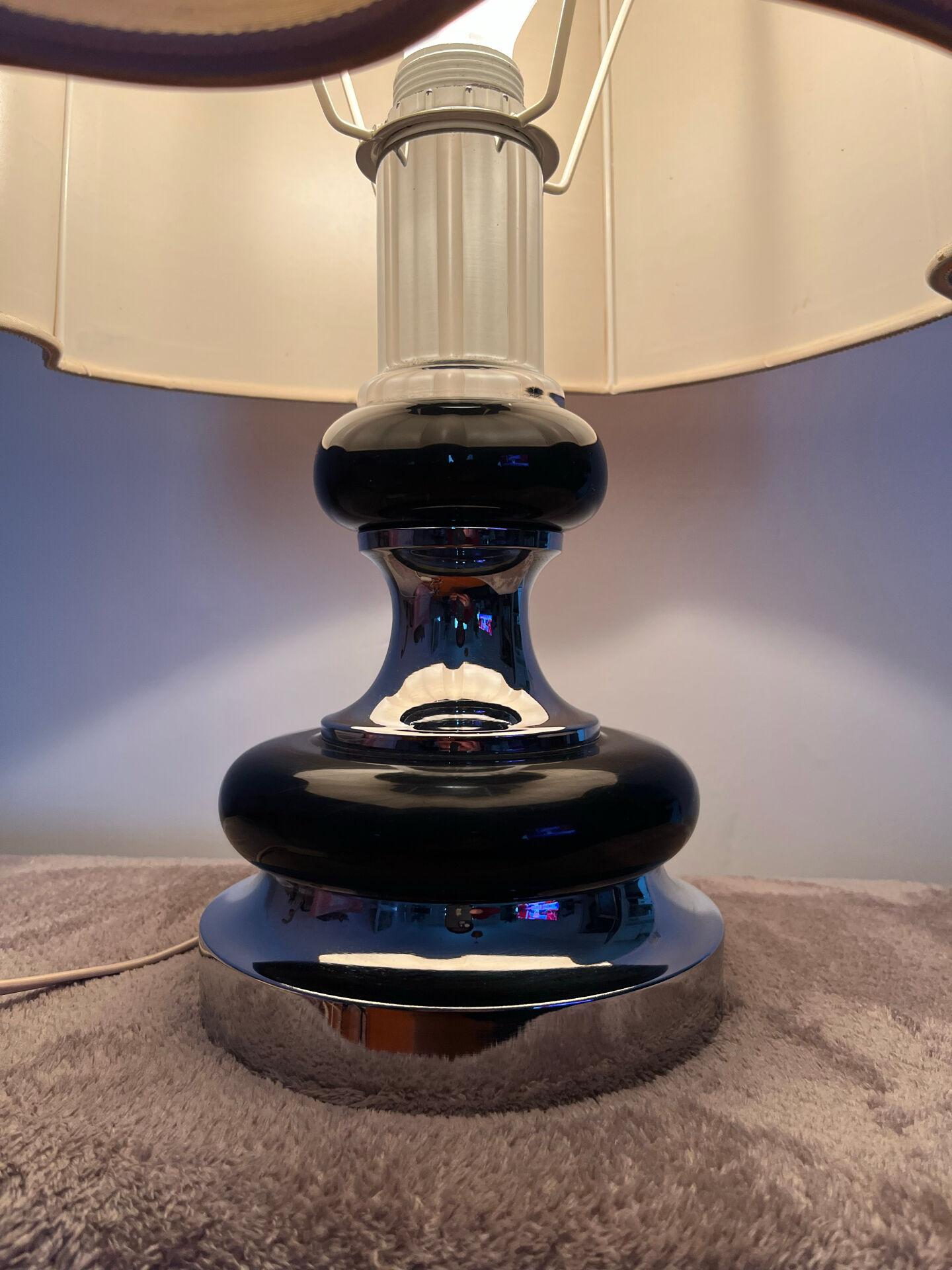 Lampe à poser Space  âges