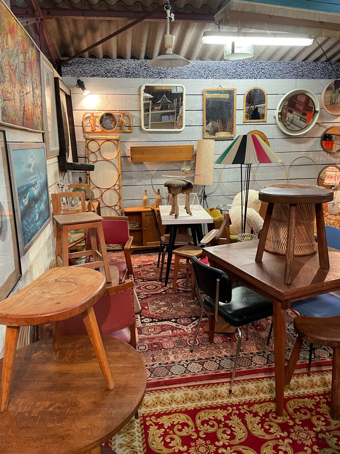 Vintage square portfolio table ep 50/60