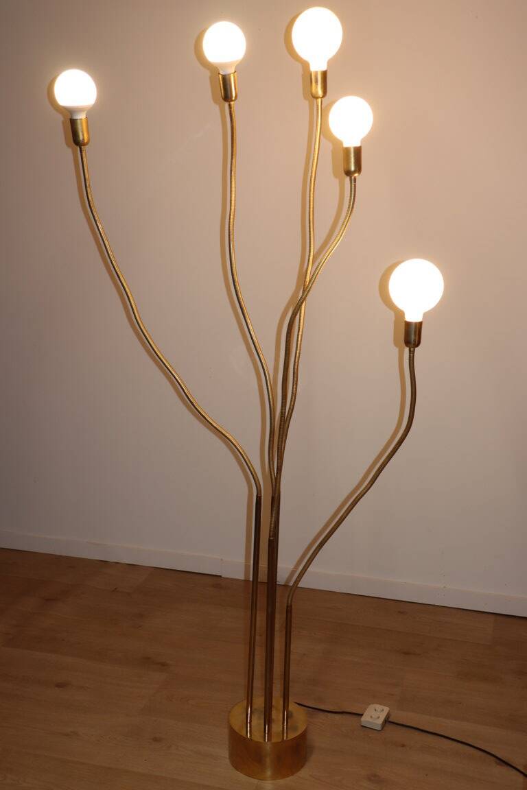 Vintage model F415 floor lamp in gold metal, Saint Germain Lumière edition, 1970