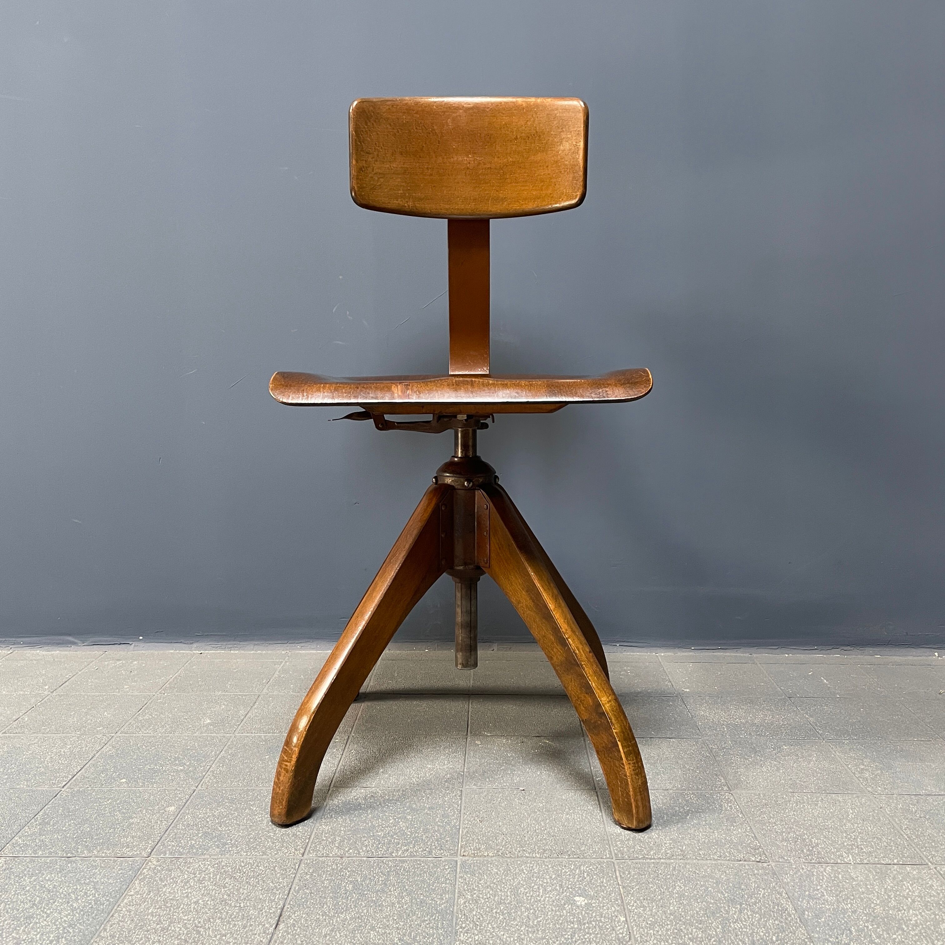 Brown Ama Elastik studio or atelier chair from the 1930s