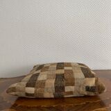 Cousin wool brown tiles
