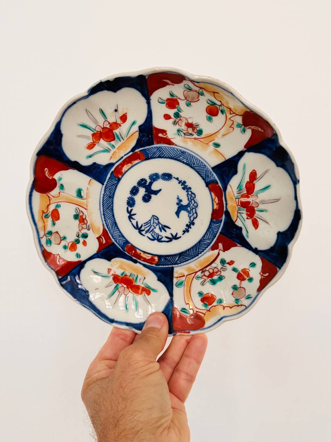 3 Imari porcelain plates from Japan, 19th century