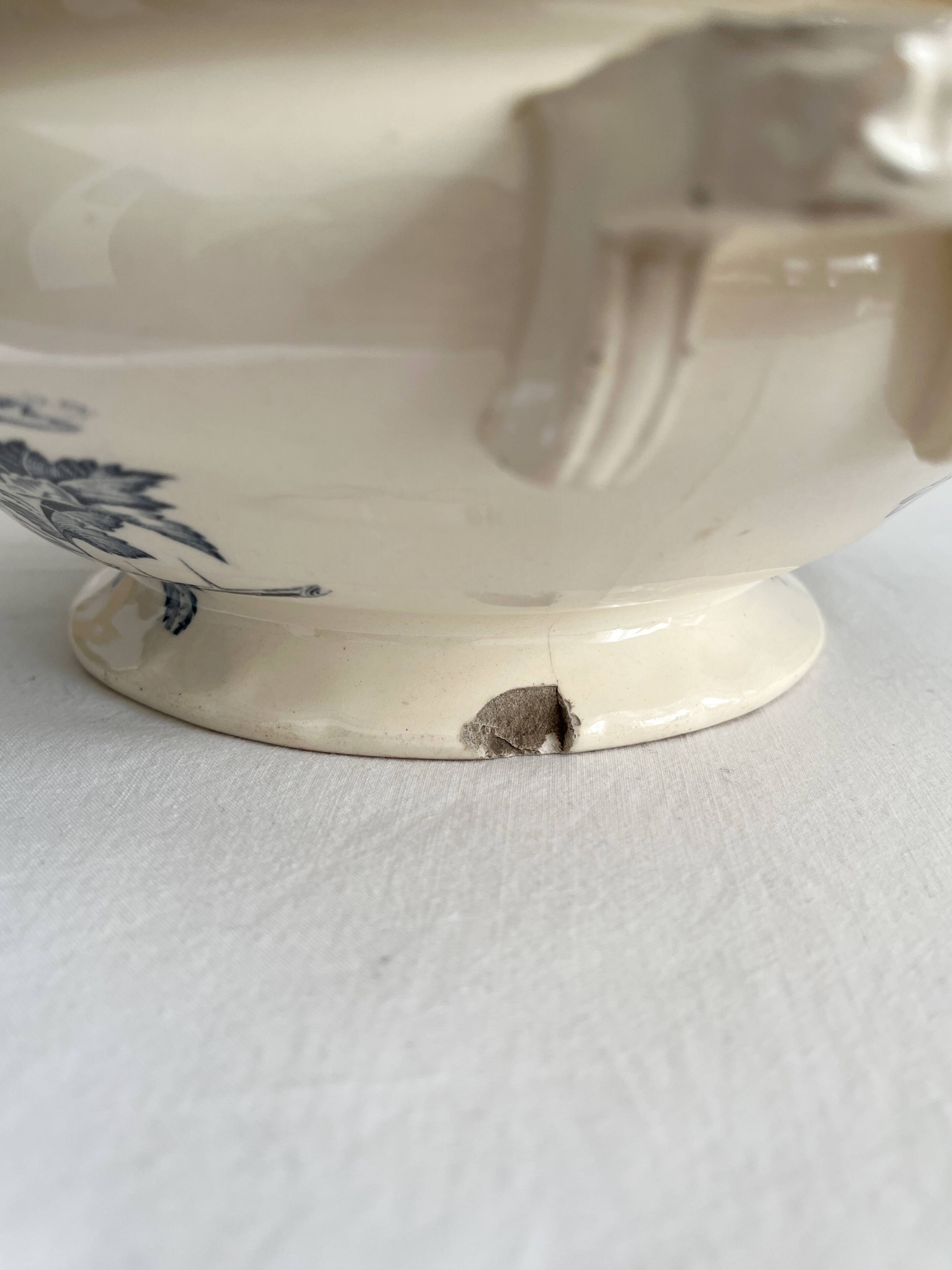 "Hawthorn" ironstone tureen, Longchamp pottery