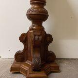 Walnut column, work of the late nineteenth century