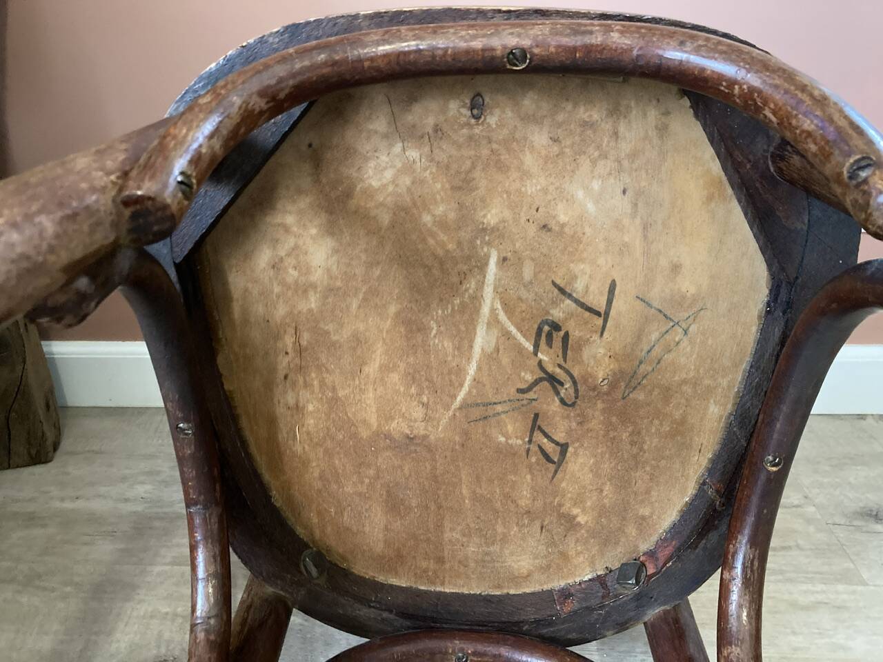 Lot de 3 chaises bistrots anciennes