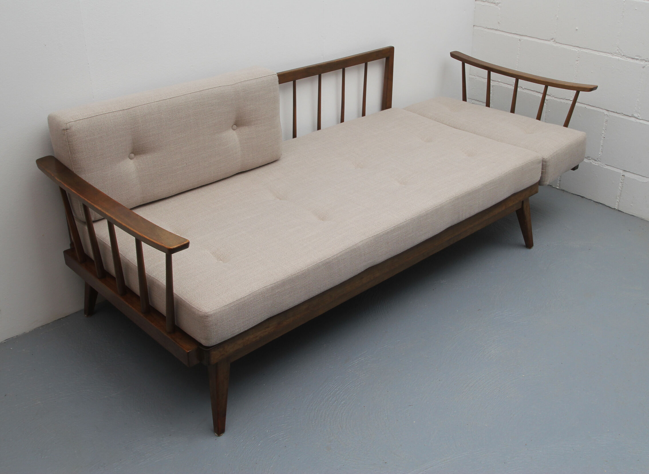 1950s daybed in beige, Wilhelm Knoll