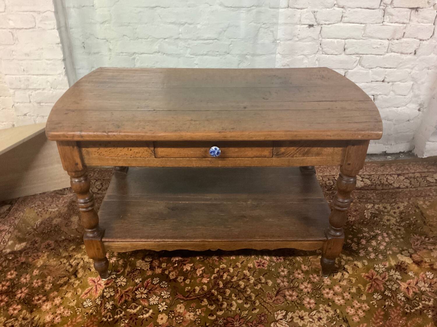 Old farmhouse console in solid oak