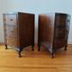 Paire de petites commodes anglaises style Queen Anne – années 1950