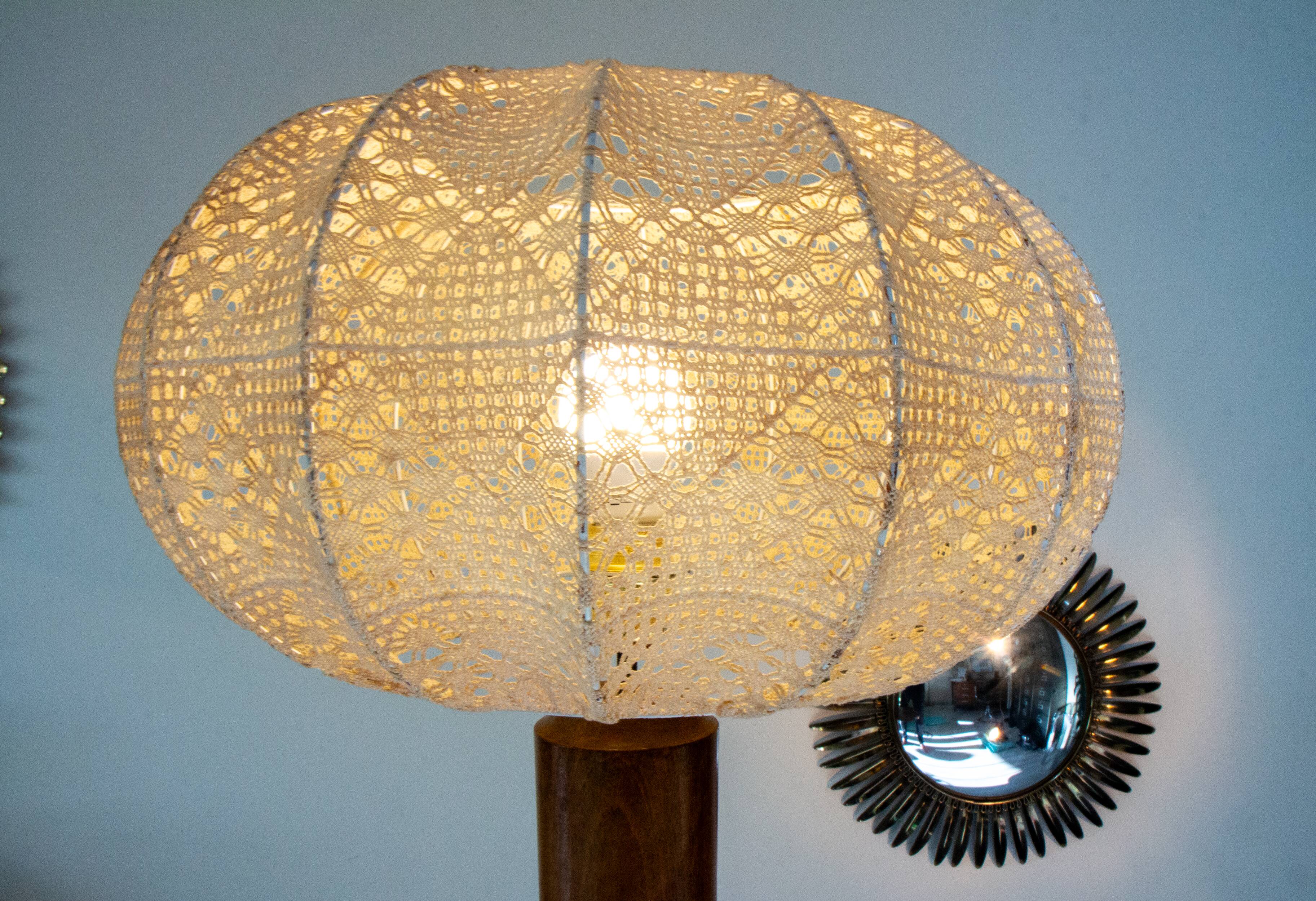 Art Deco floor lamp servant from the 1940s-50s.