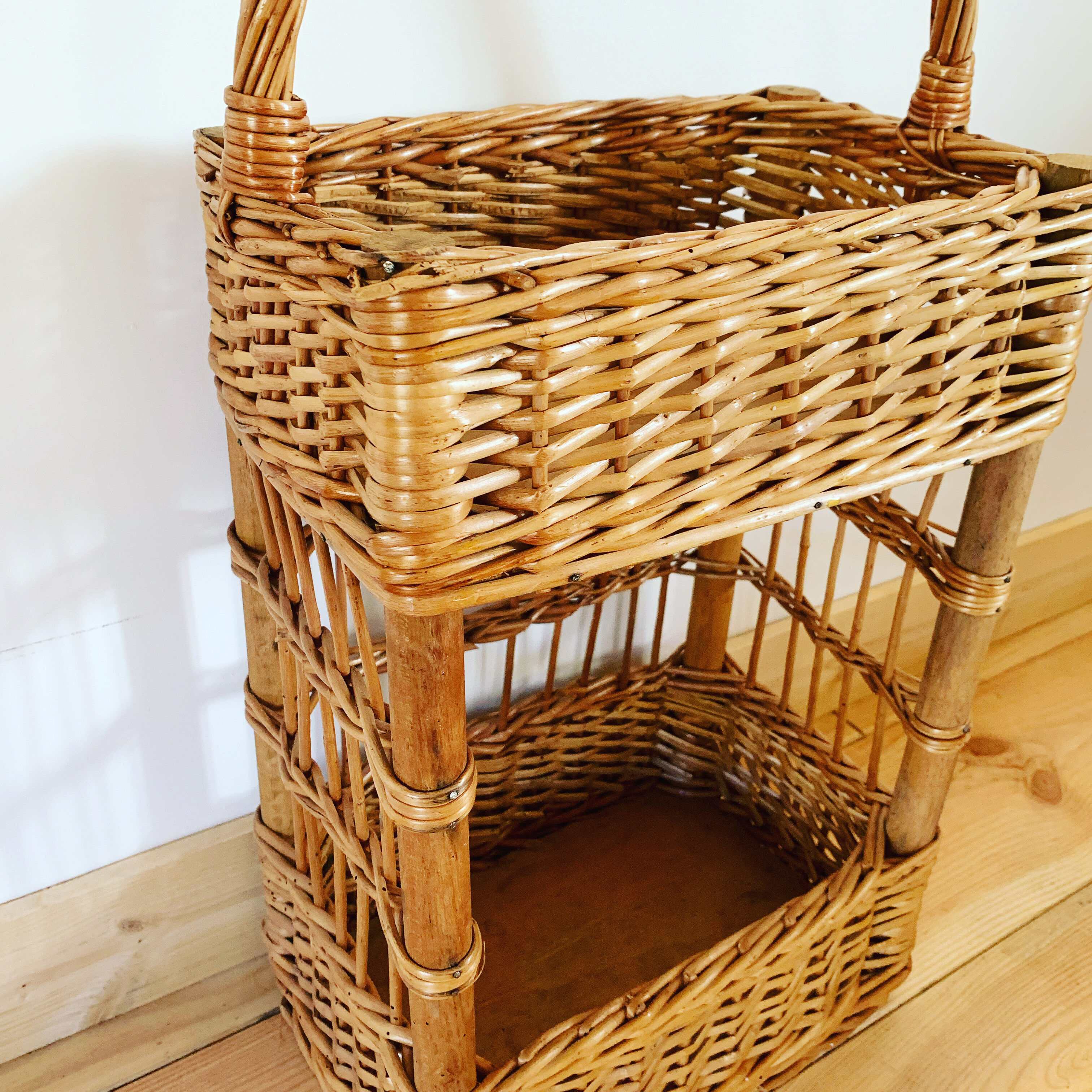 Vintage wicker bottle bar