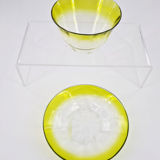 Set of 8 cups and 8 crystal saucers