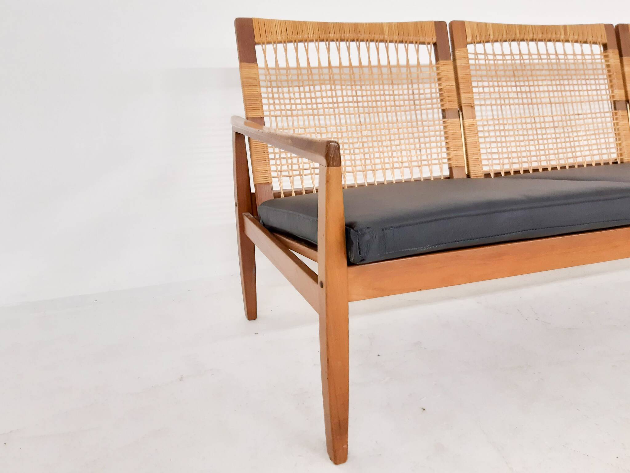 Hans Olsen for Brdr Juul Kristensen, rattan backed sofa, Denmark 1950s