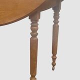 Table Louis Philippe a quatre pieds en orme massif xix siècle