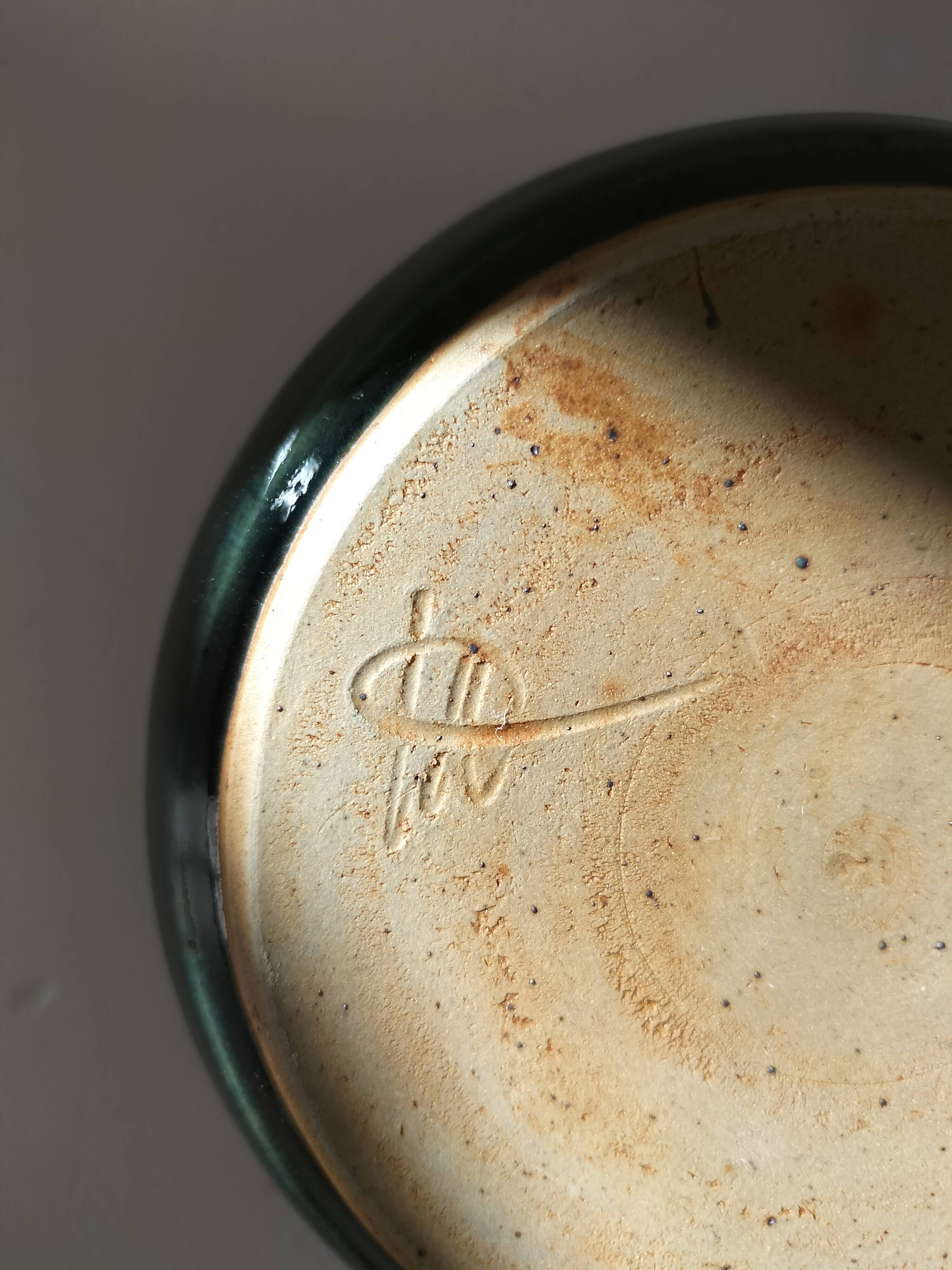 Signed stoneware bowl from Puisaye