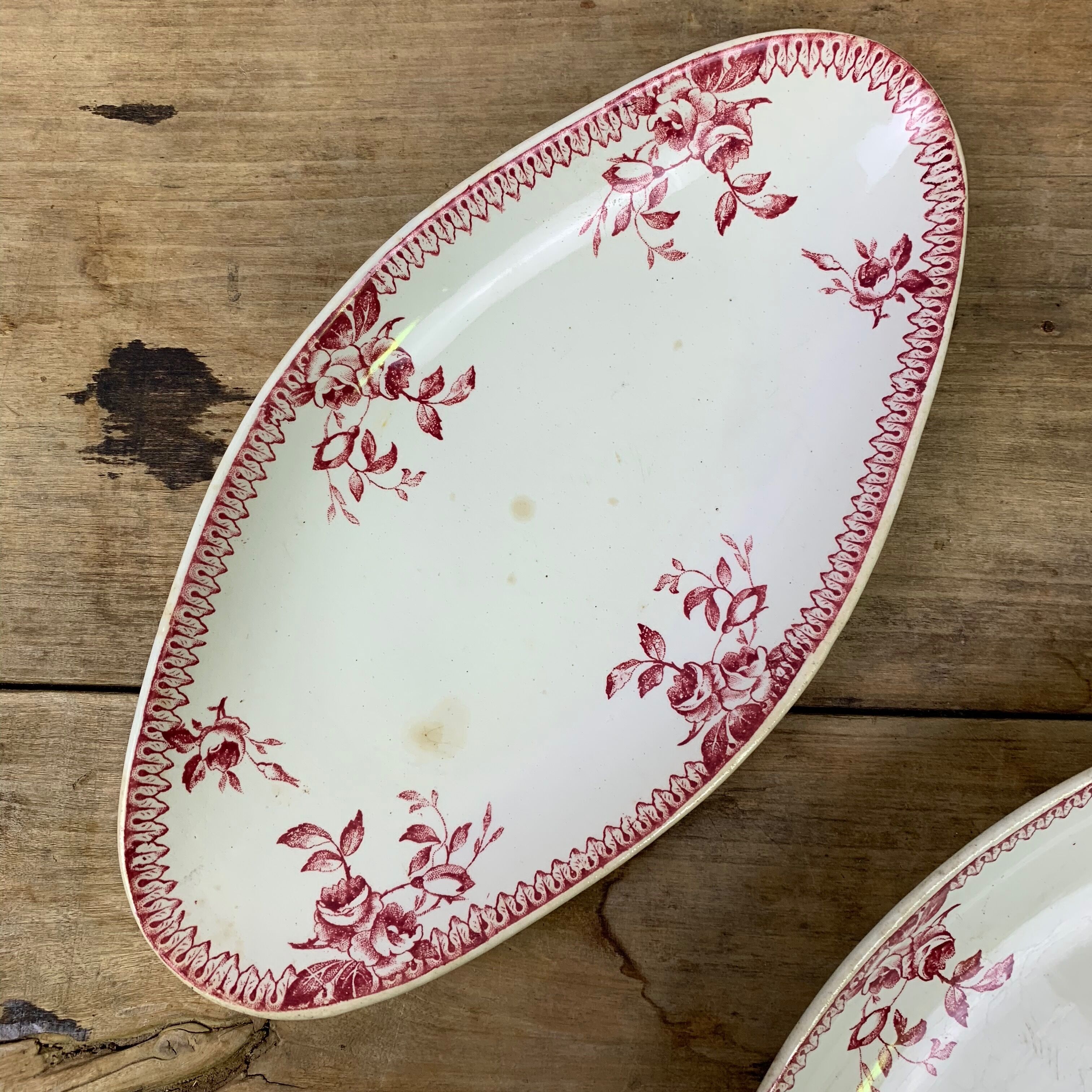 Lot of 2 dishes from Gien porcelain model Pomponnette