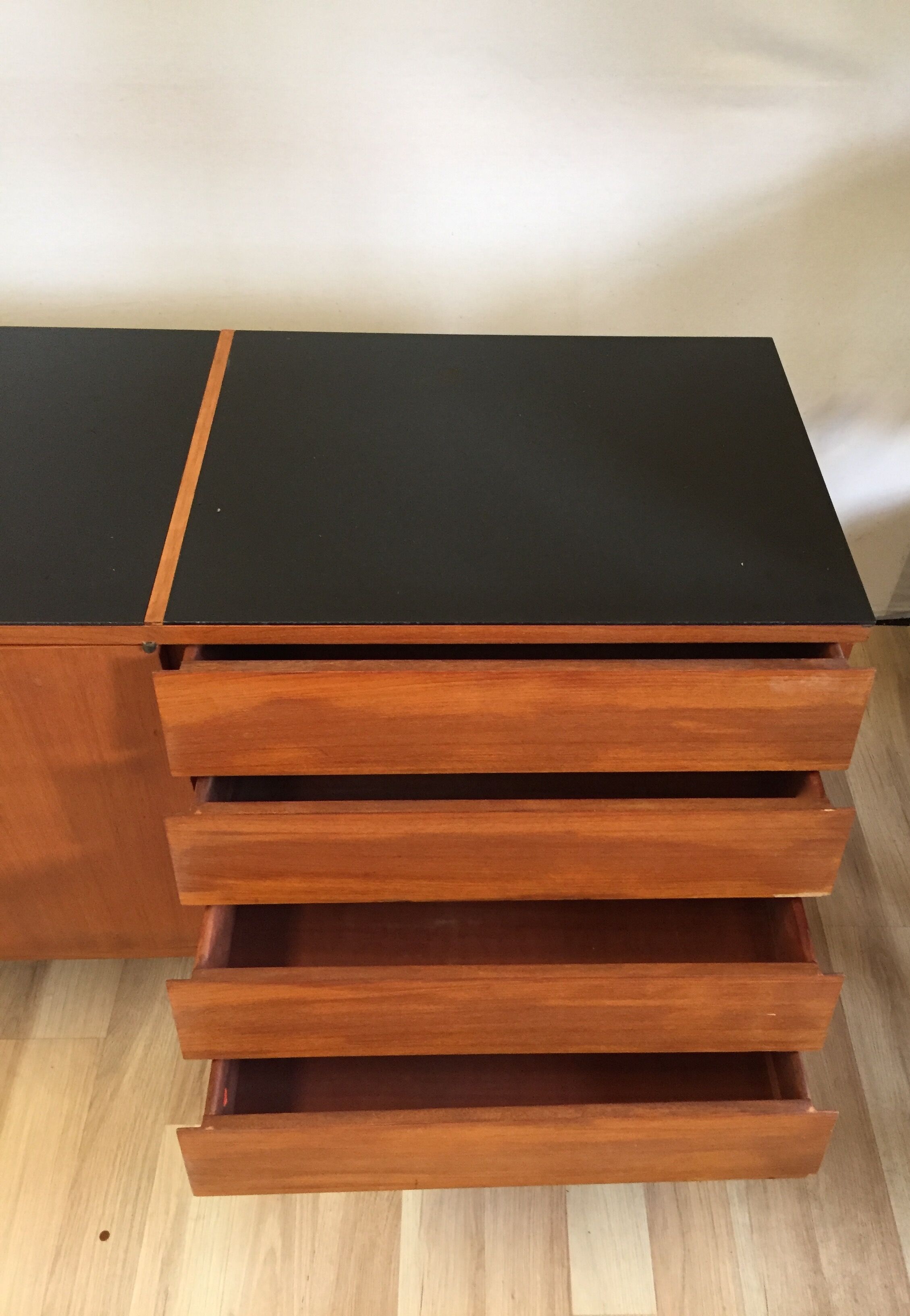 Modernist sideboard Louis Paolozzi in teak 240 cm