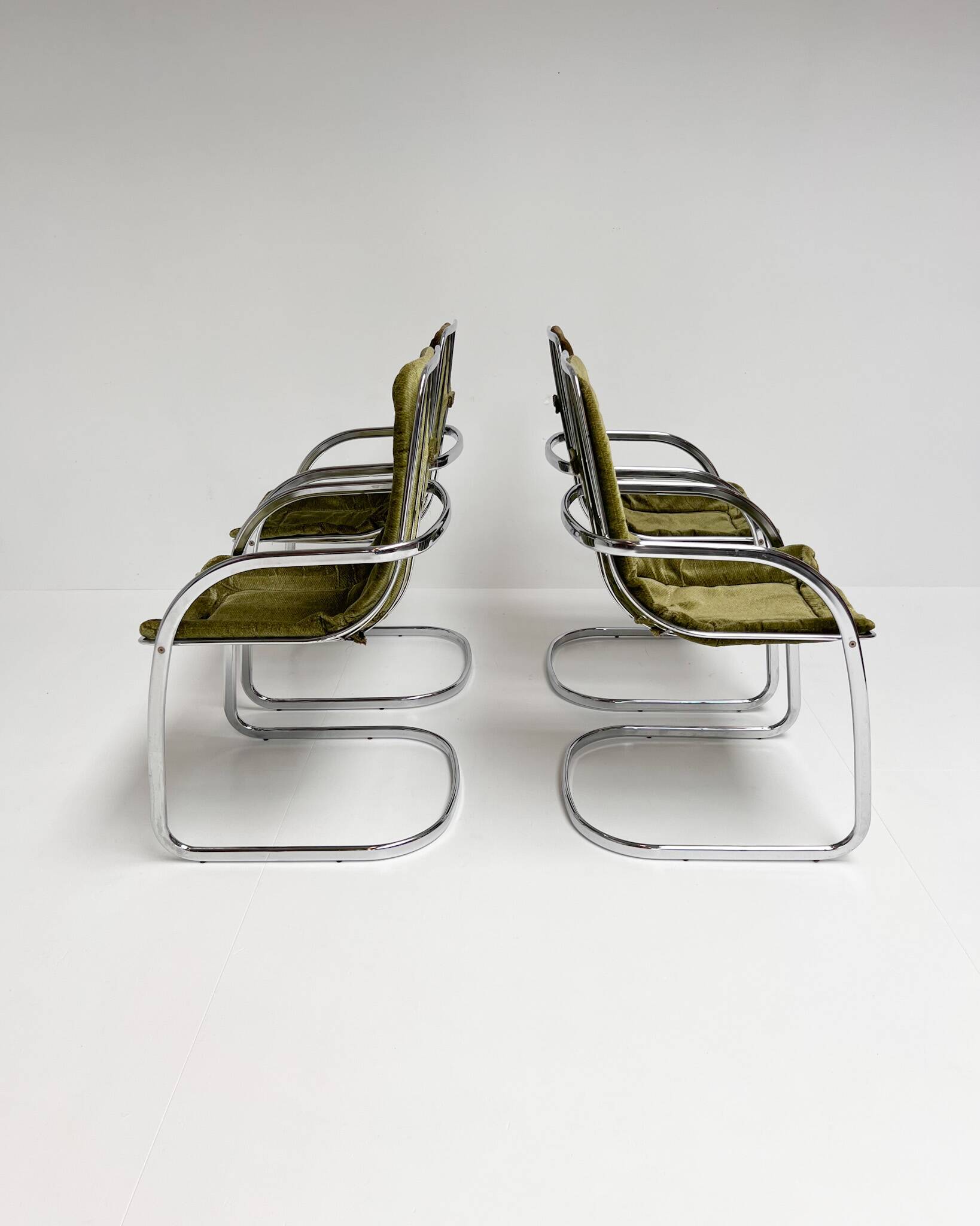 Set of 4 chrome wire chairs by Gastone Rinaldi for Rima, 1960s