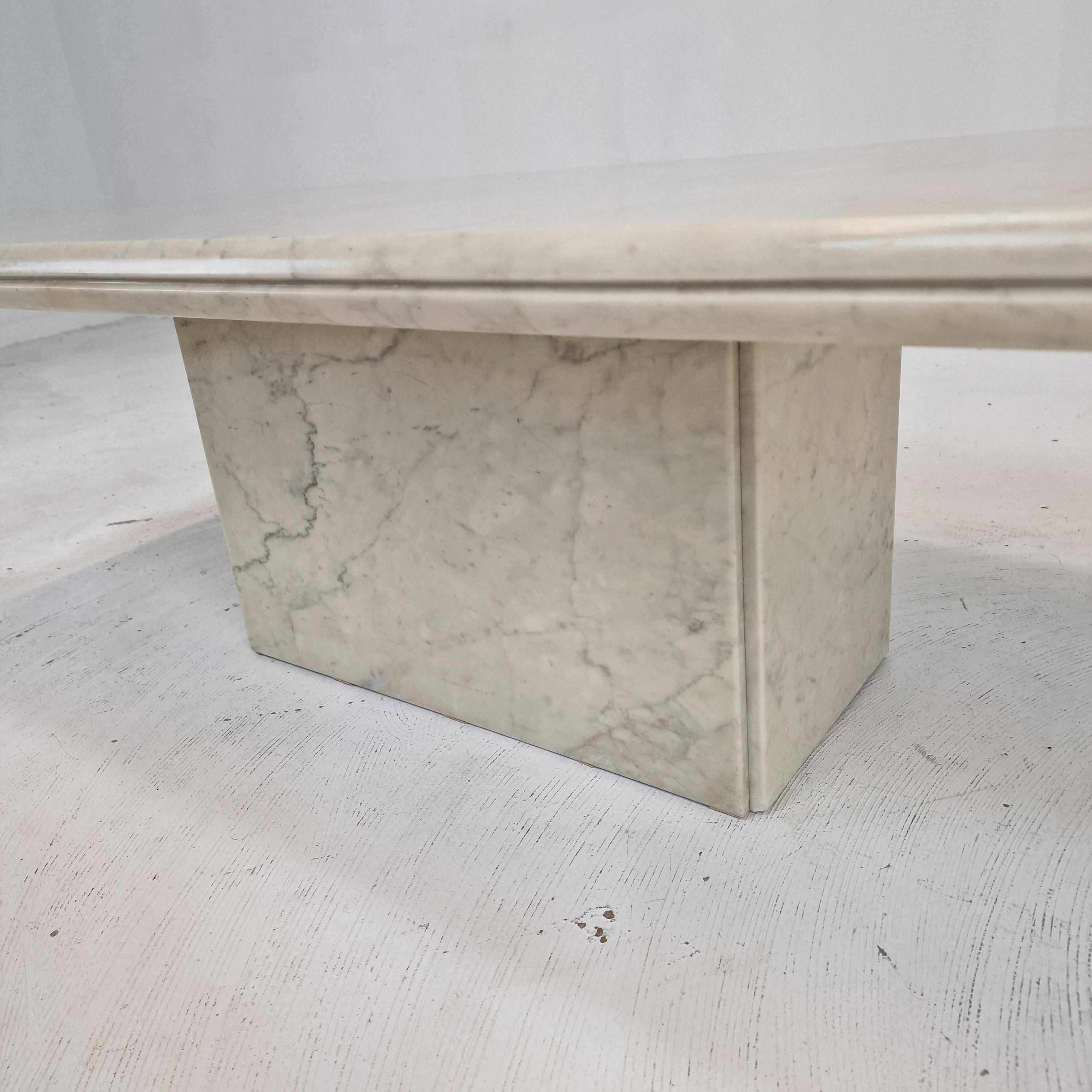 Italian marble coffee table, 1970's
