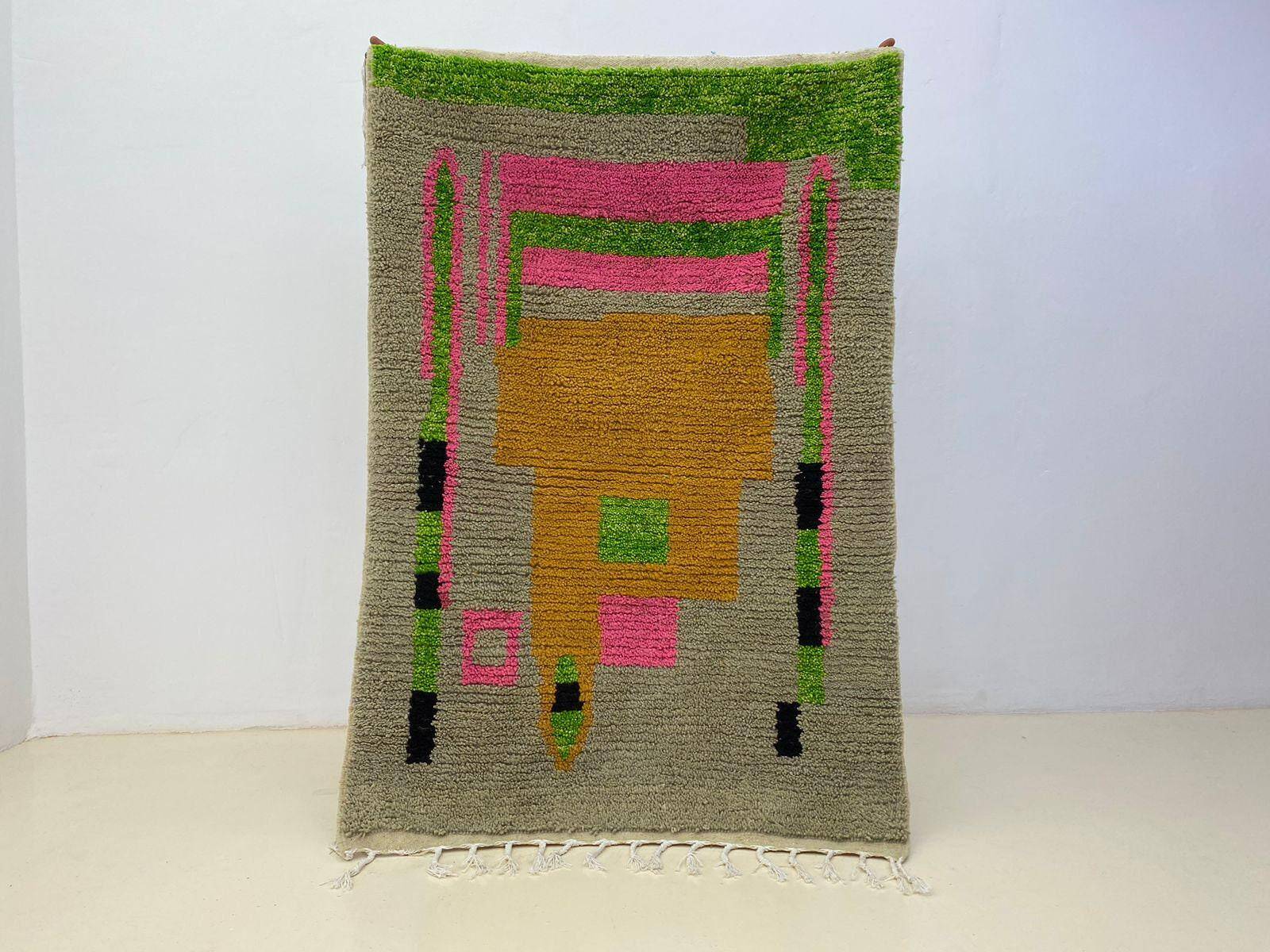 Traditional Berber rug in natural wool 3x2 m