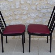 4 metal chairs with burgundy imitation leather seats from the Souvignet brand