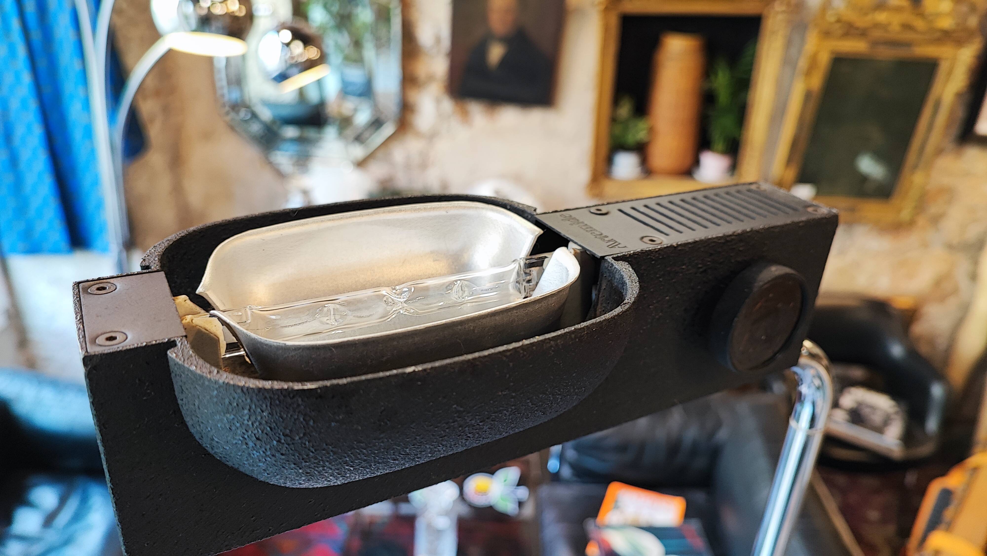 Vintage "camera 500" floor lamp by Ernesto Gismondi for Artemide, Italy 1970s