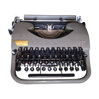 Machine à écrire Japy années 1960