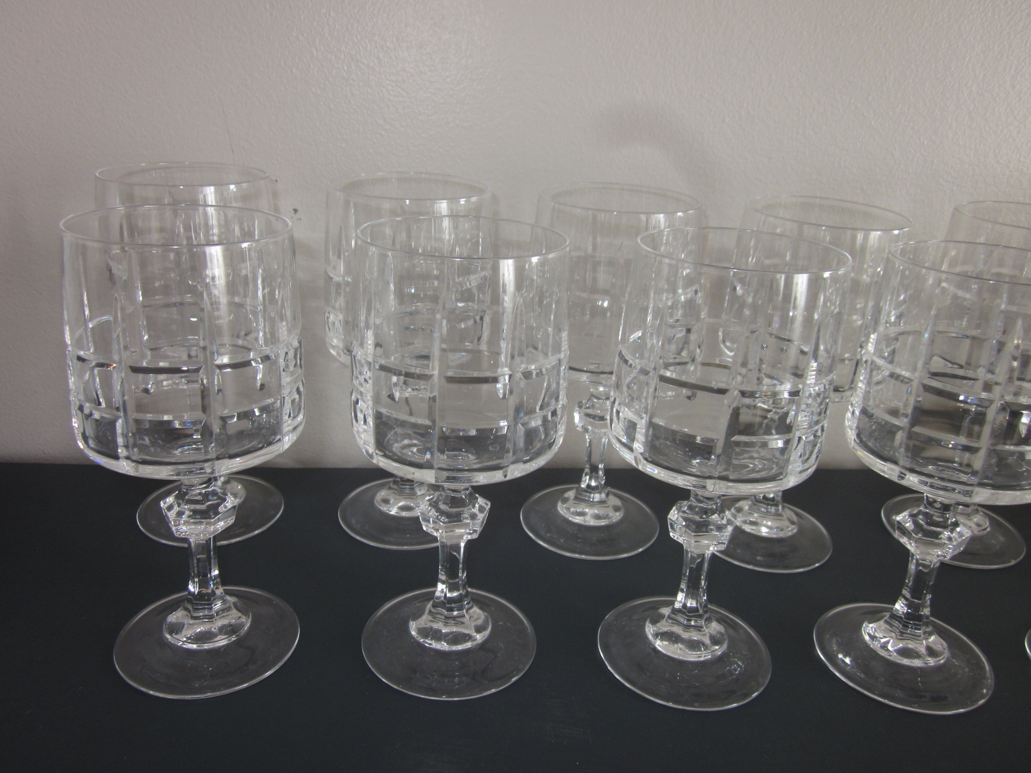 12 crystal wine glasses