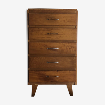 Dresser to the 60s