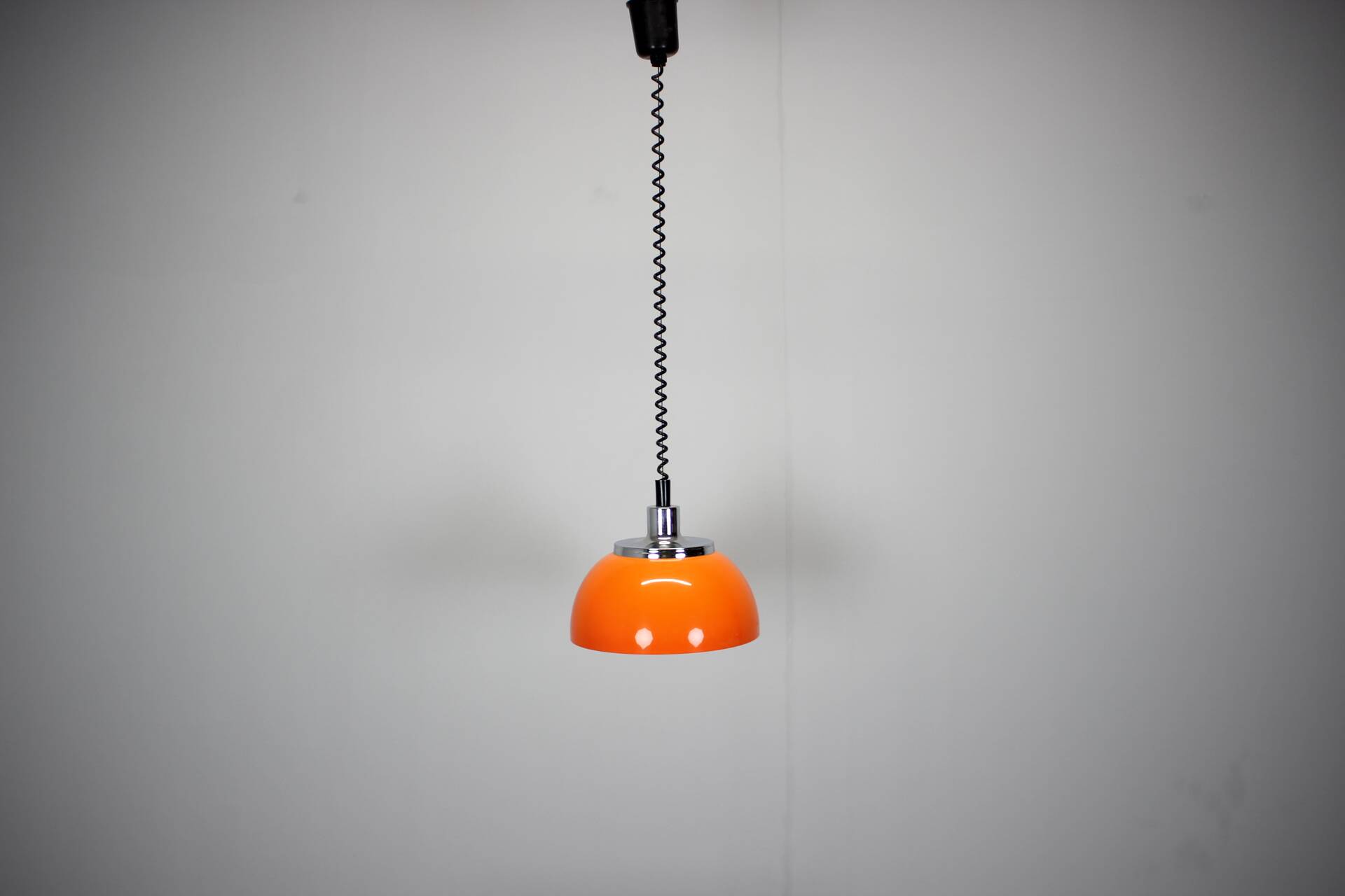 Adjustable plastic suspension from the mid-century by Meblo, Italy, 1970s.